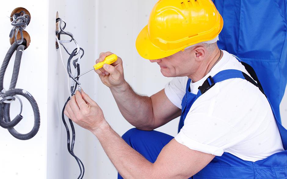 électricien installateur Le Mesnil-Saint-Denis