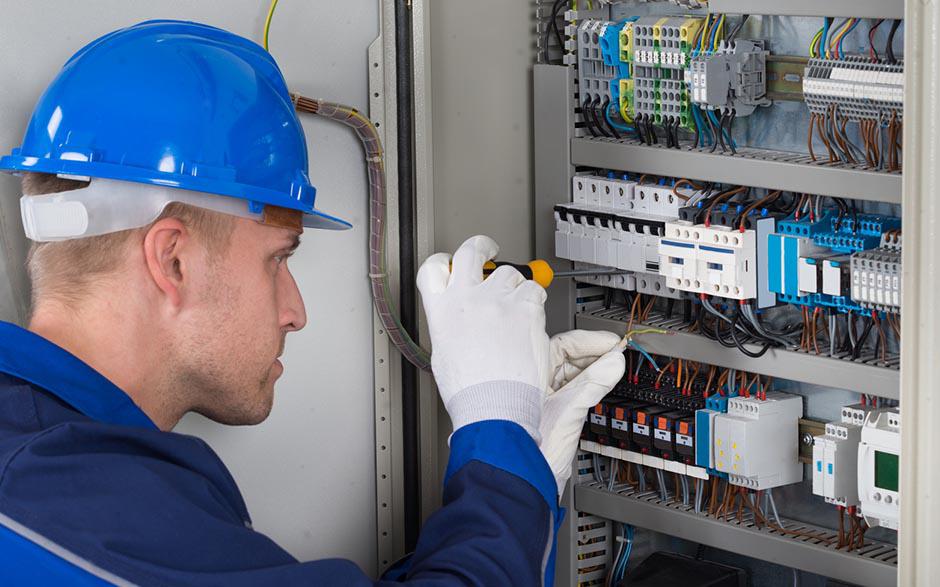 électricien agree Le Mesnil-Saint-Denis