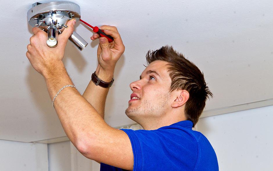 électricien installateur Le Mesnil-Saint-Denis
